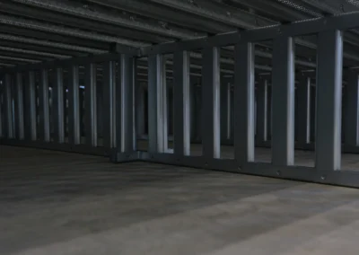 Truss Resting on Syntiro